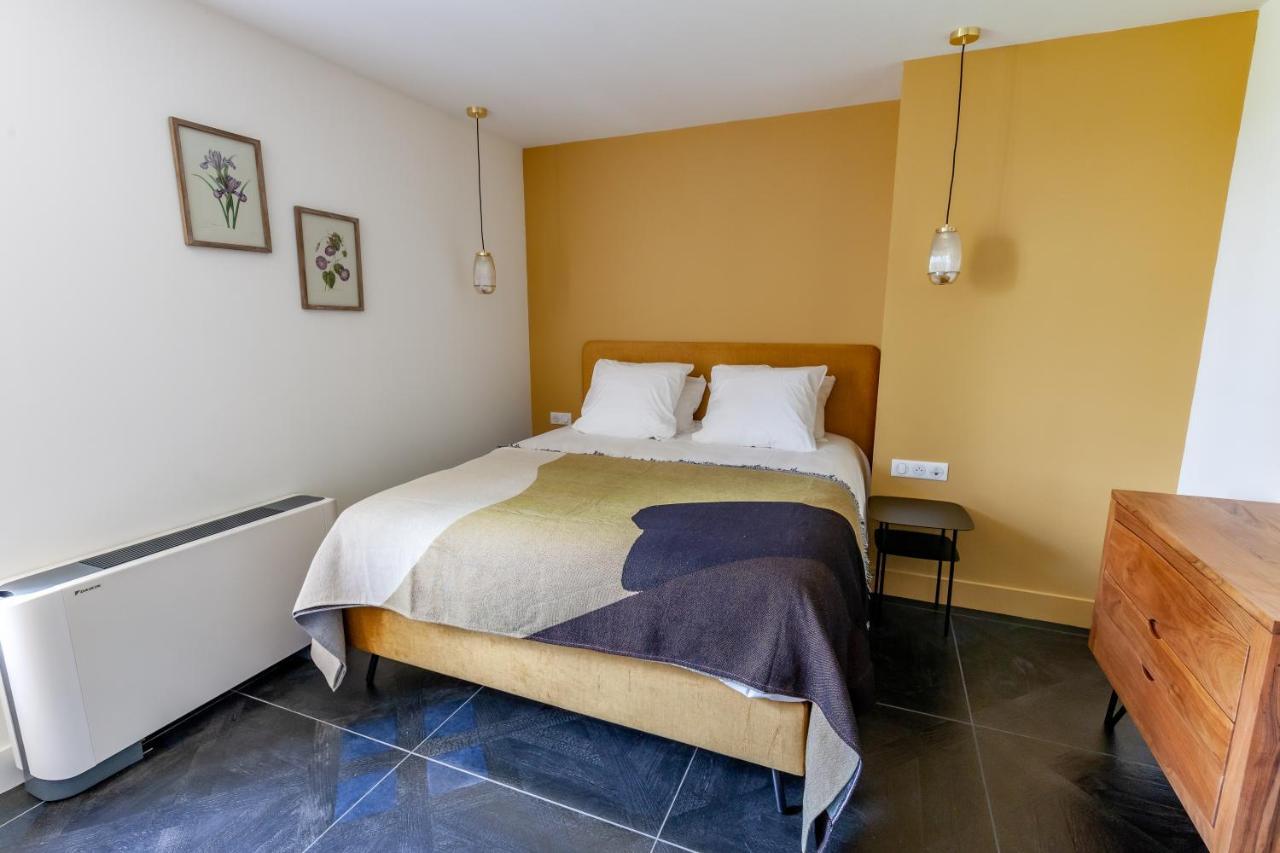 Hameau Des 40 Arpents Hotell Gergy Exteriör bild
