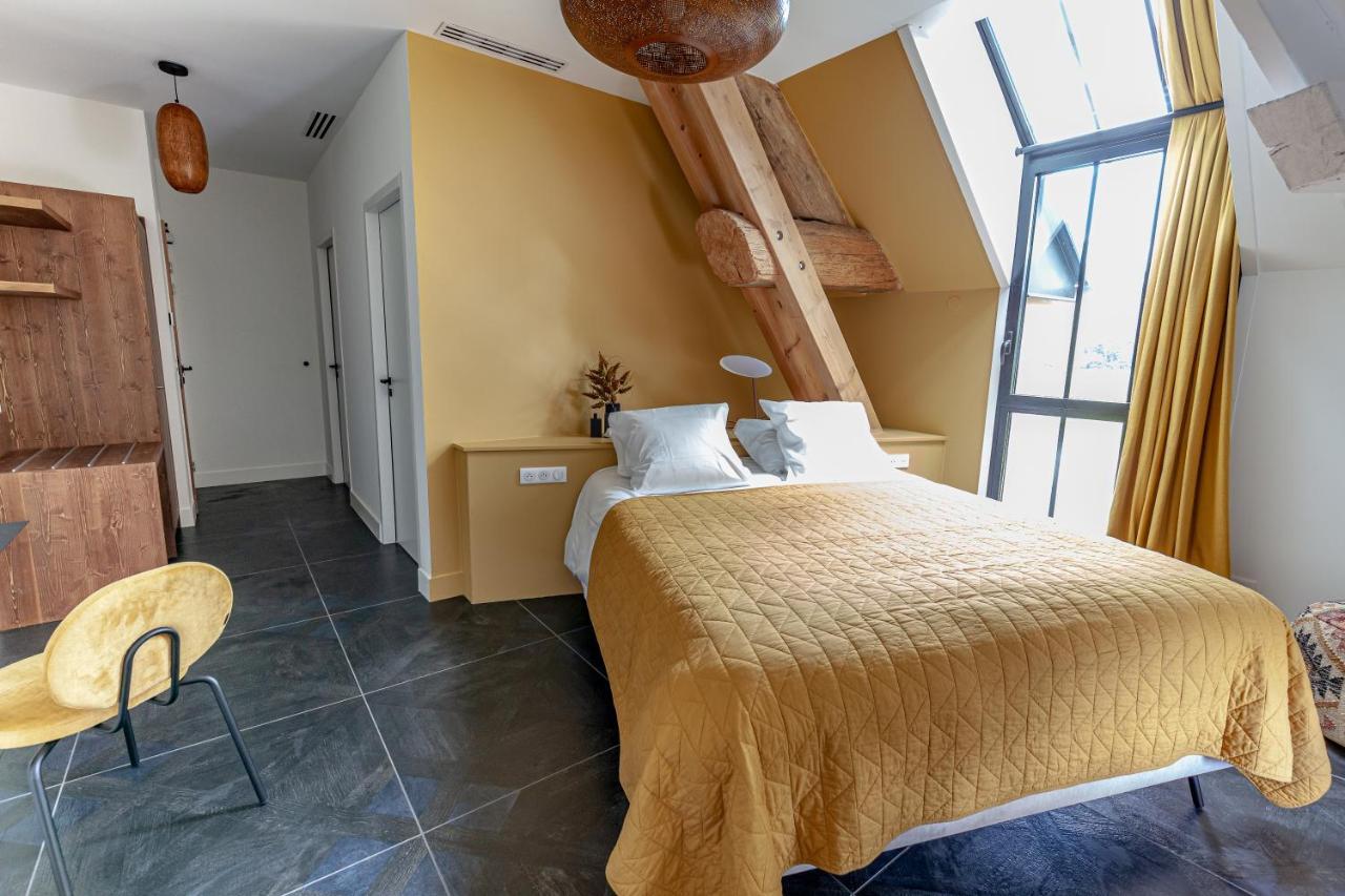 Hameau Des 40 Arpents Hotell Gergy Exteriör bild