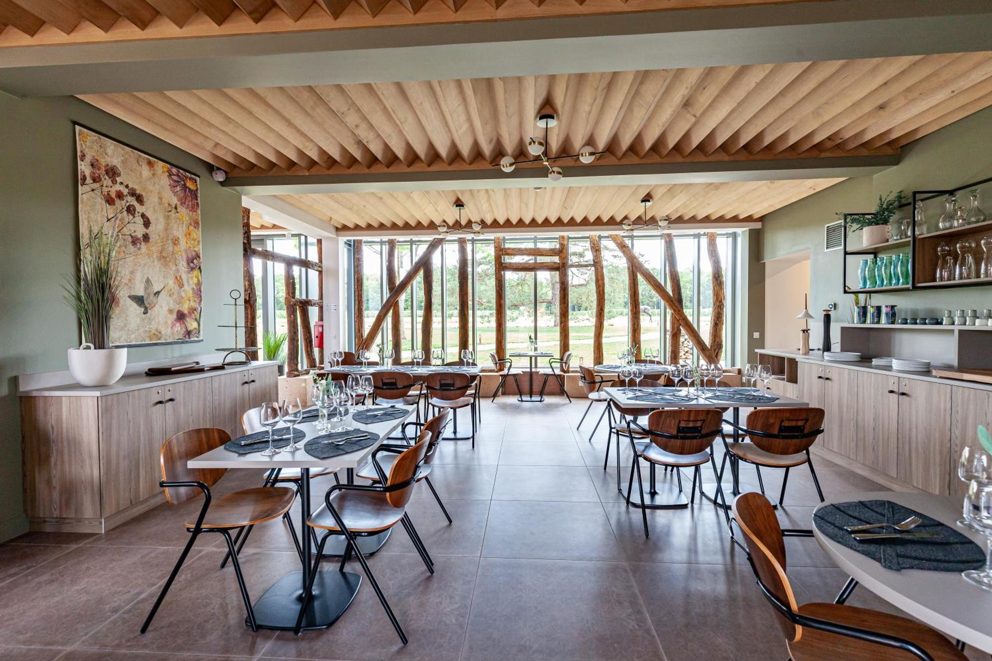 Hameau Des 40 Arpents Hotell Gergy Exteriör bild